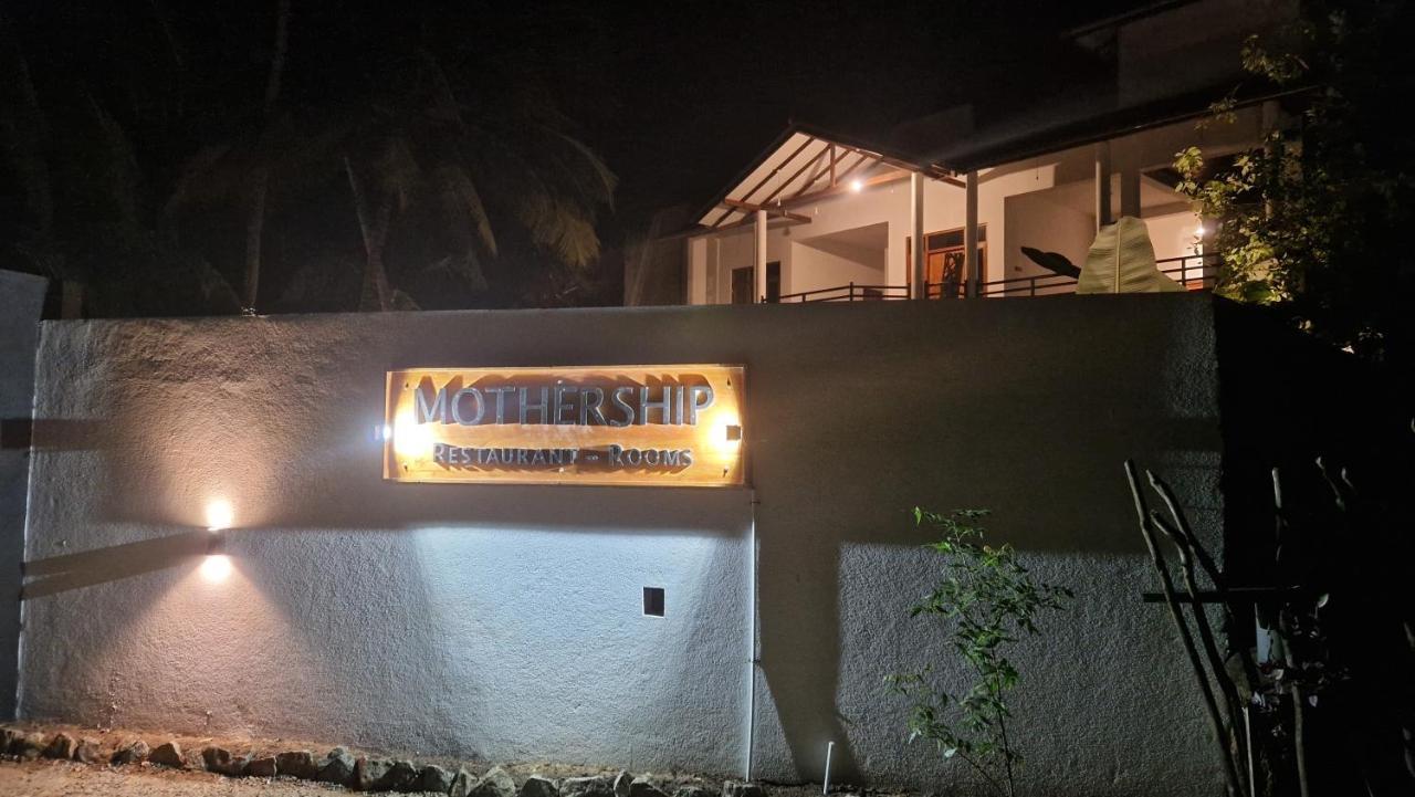 Mothership Tangalle Exterior foto