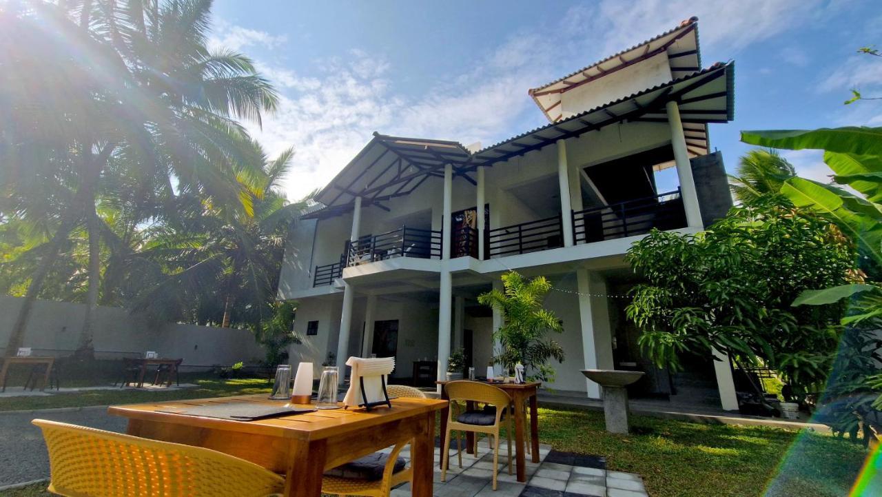 Mothership Tangalle Exterior foto